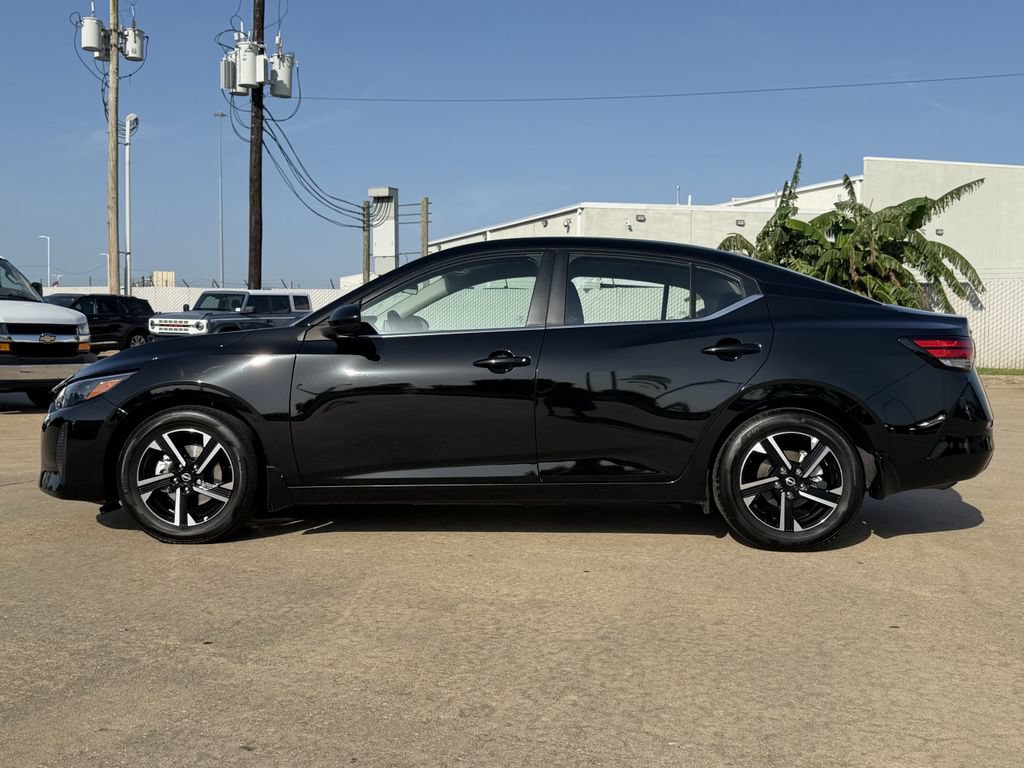 Used 2025 Nissan Sentra SV FWD image 6