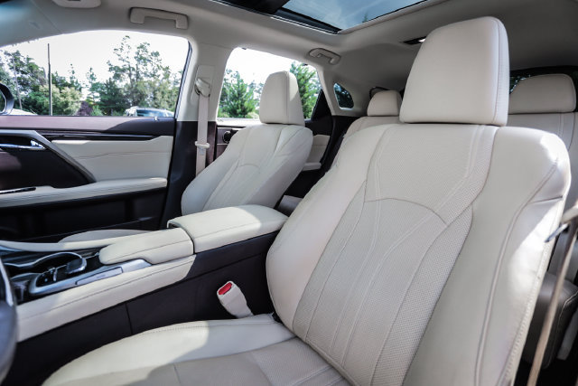 Used 2016 Lexus RX 350 AWD w/ Luxury Package image 41