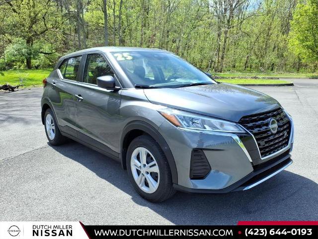 Certified 2025 Nissan Kicks Play S