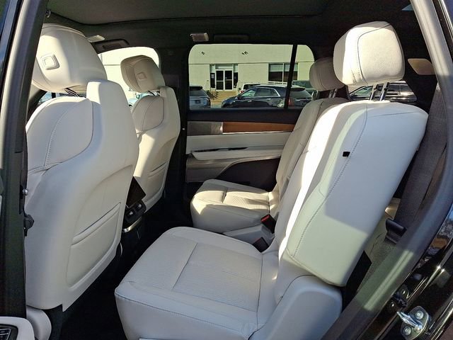 New 2026 Cadillac Vistiq Luxury image 5