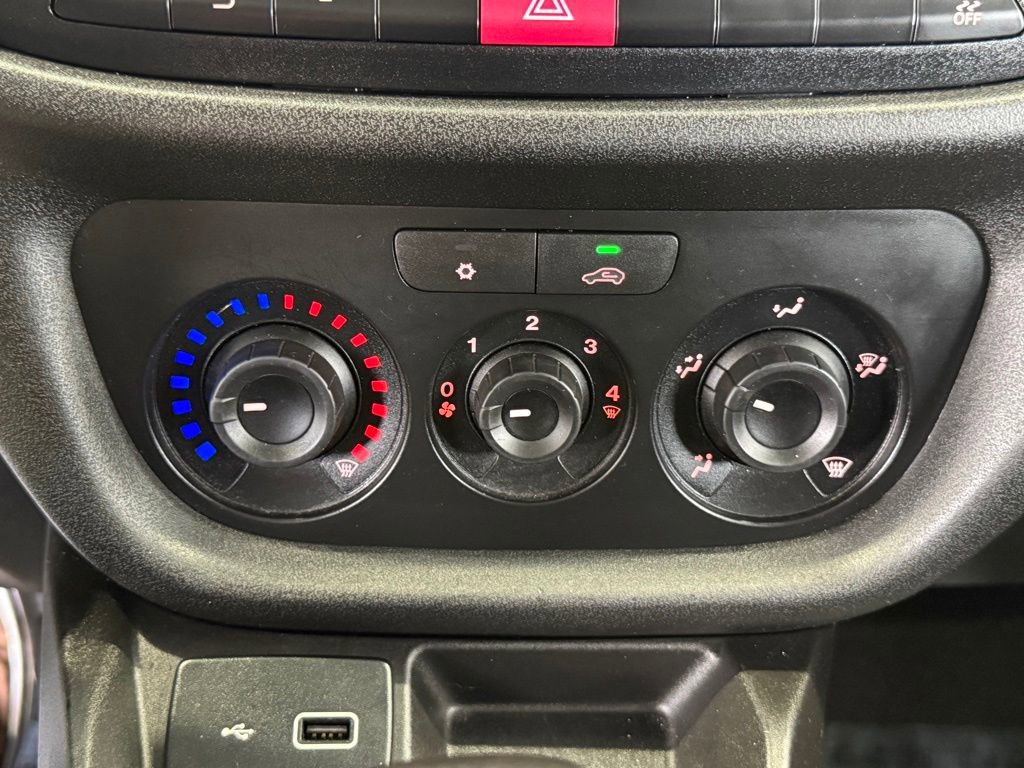 Used 2022 RAM ProMaster City Wagon image 30