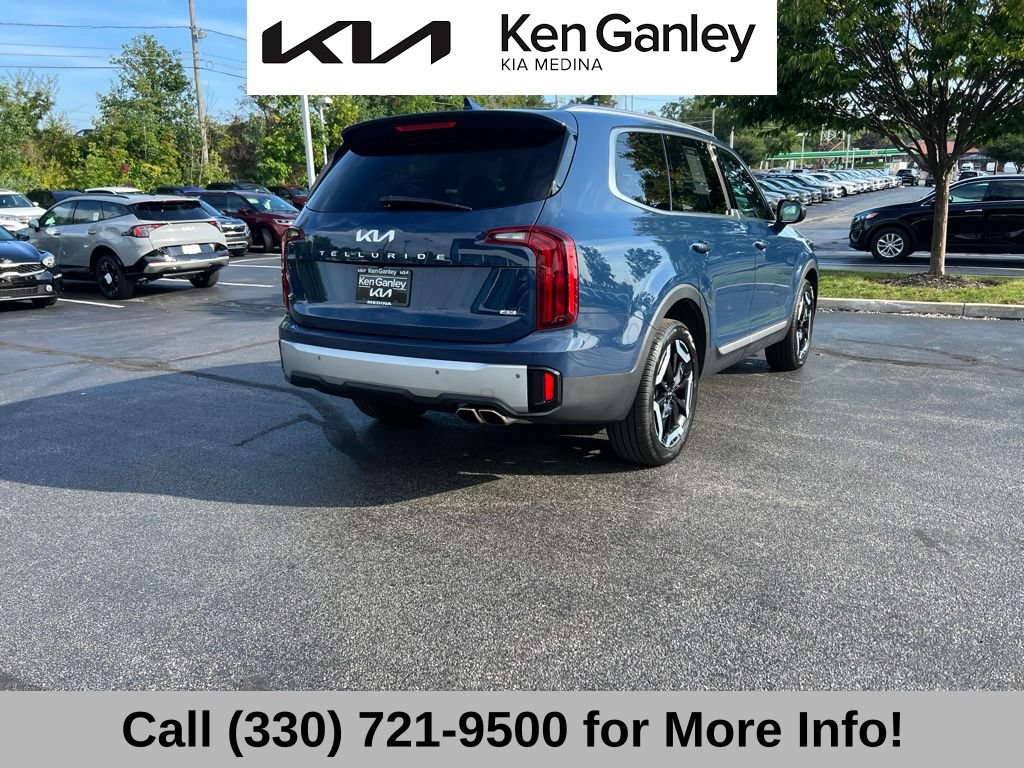 Certified 2024 Kia Telluride S w/ S Sunroof Package AWD/4WD image 9