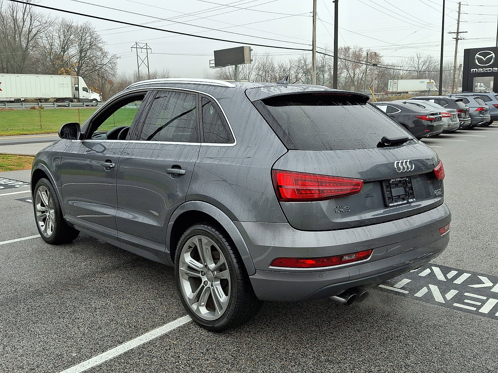 Used 2016 Audi Q3 2.0T Premium Plus w/ Technology Package image 5
