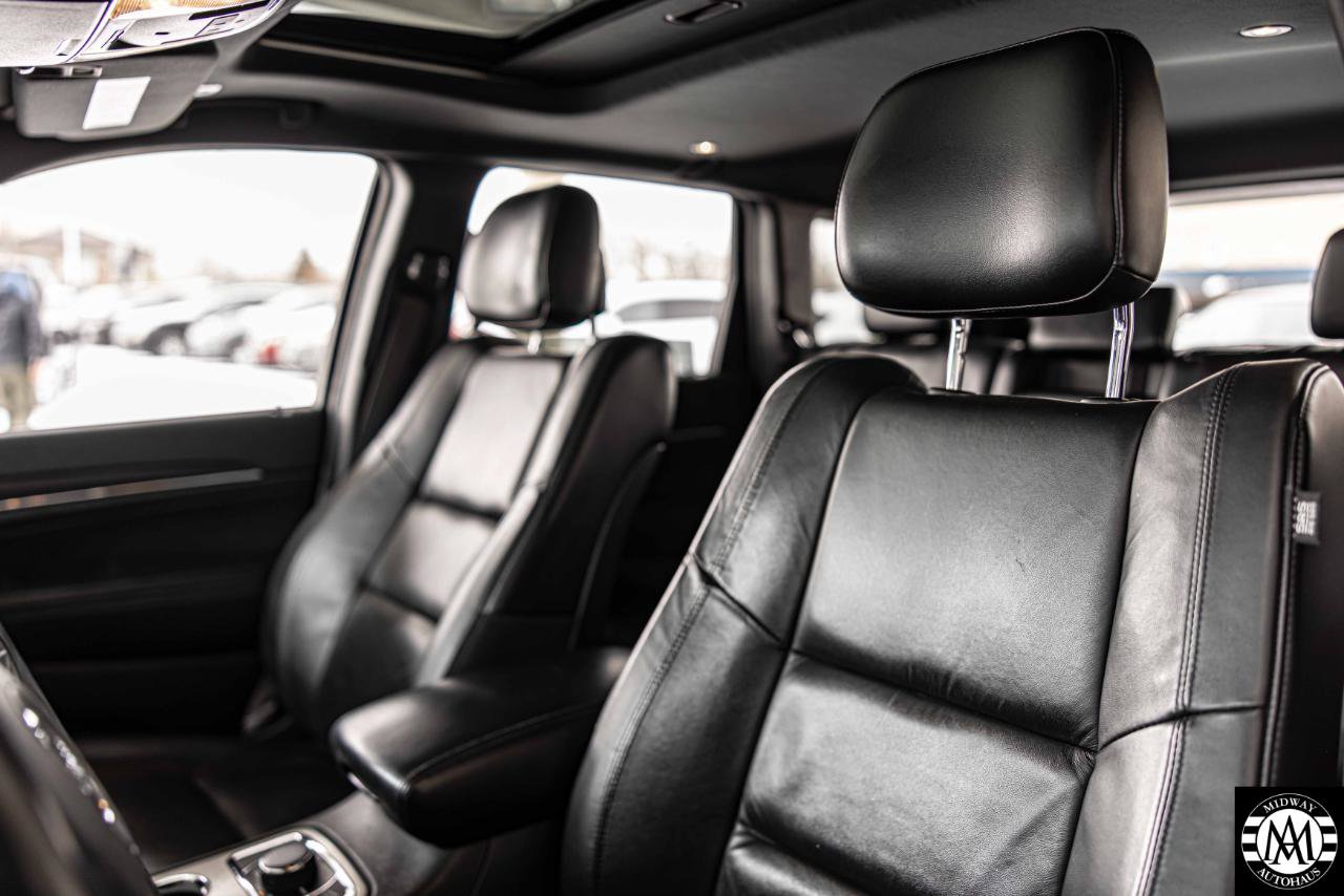 Used 2019 Jeep Grand Cherokee Limited AWD/4WD image 12