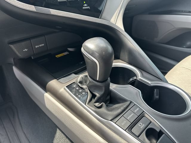 Certified 2023 Toyota Camry XLE w/ Navigation Package FWD image 17