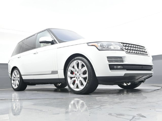 Used 2016 Land Rover Range Rover Supercharged AWD/4WD image 29