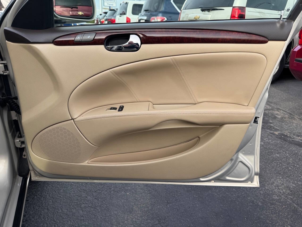 Used 2008 Buick Lucerne CXL w/ Ultra Confidence Package image 18