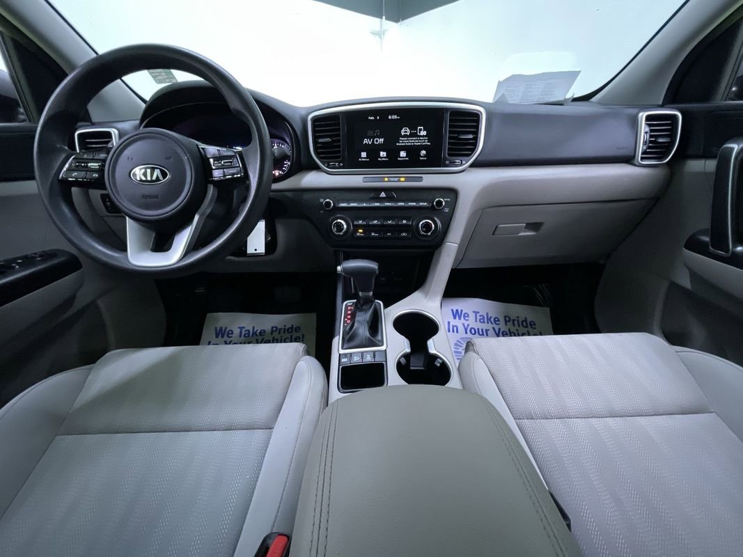 Used 2022 Kia Sportage LX image 19
