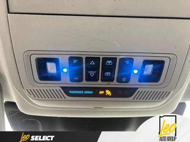 Used 2023 Ford Explorer XLT w/ Equipment Group 202A AWD/4WD image 17