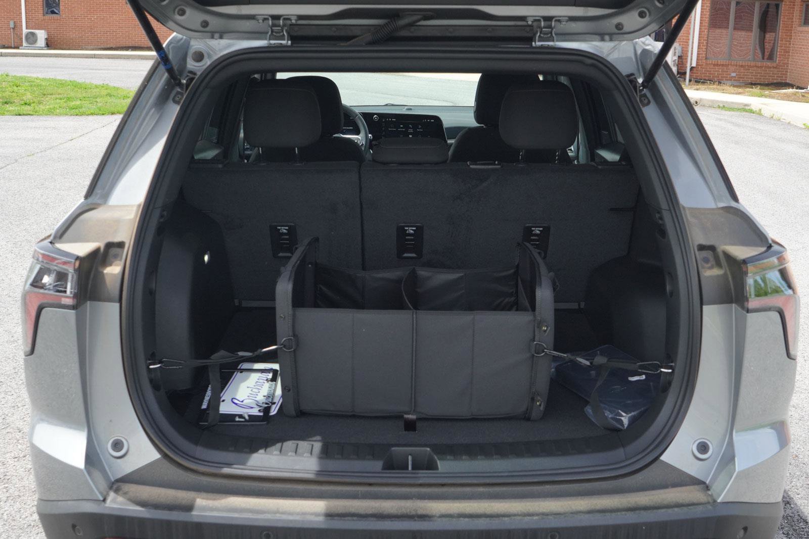 New 2025 Chevrolet Equinox LT w/ Safety and Technology Package image 5