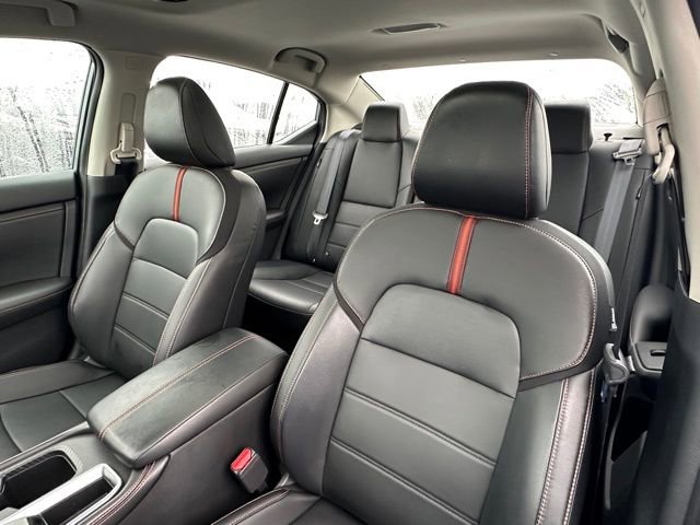Used 2023 Nissan Sentra SR w/ SR Premium Package image 25