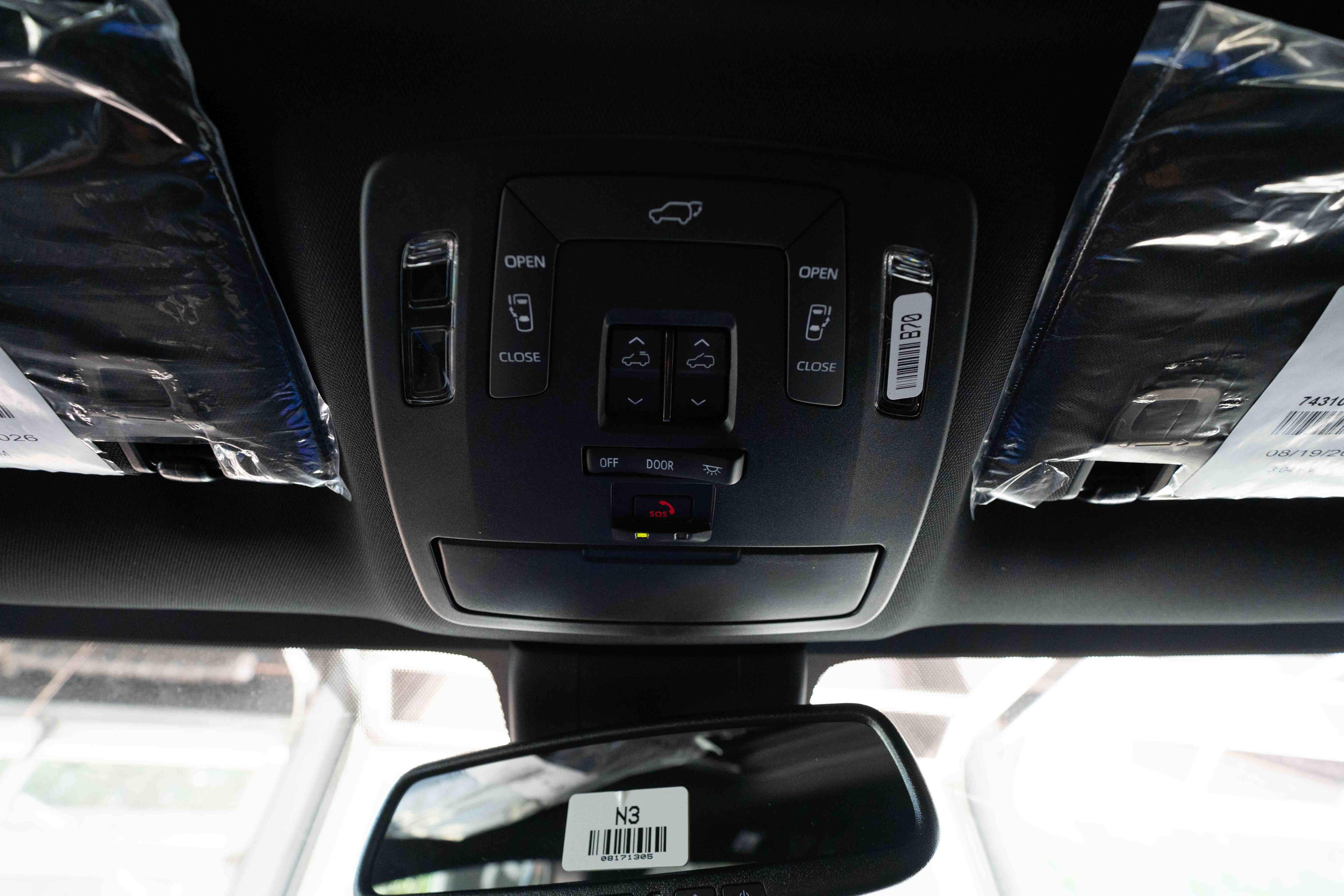 New 2026 Toyota Sienna XLE Woodland Edition AWD/4WD image 18