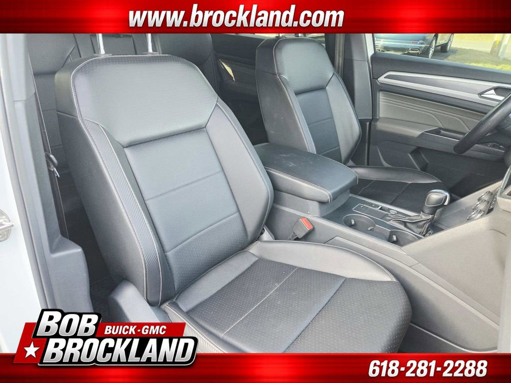 Used 2021 Volkswagen Atlas Cross Sport SE image 15