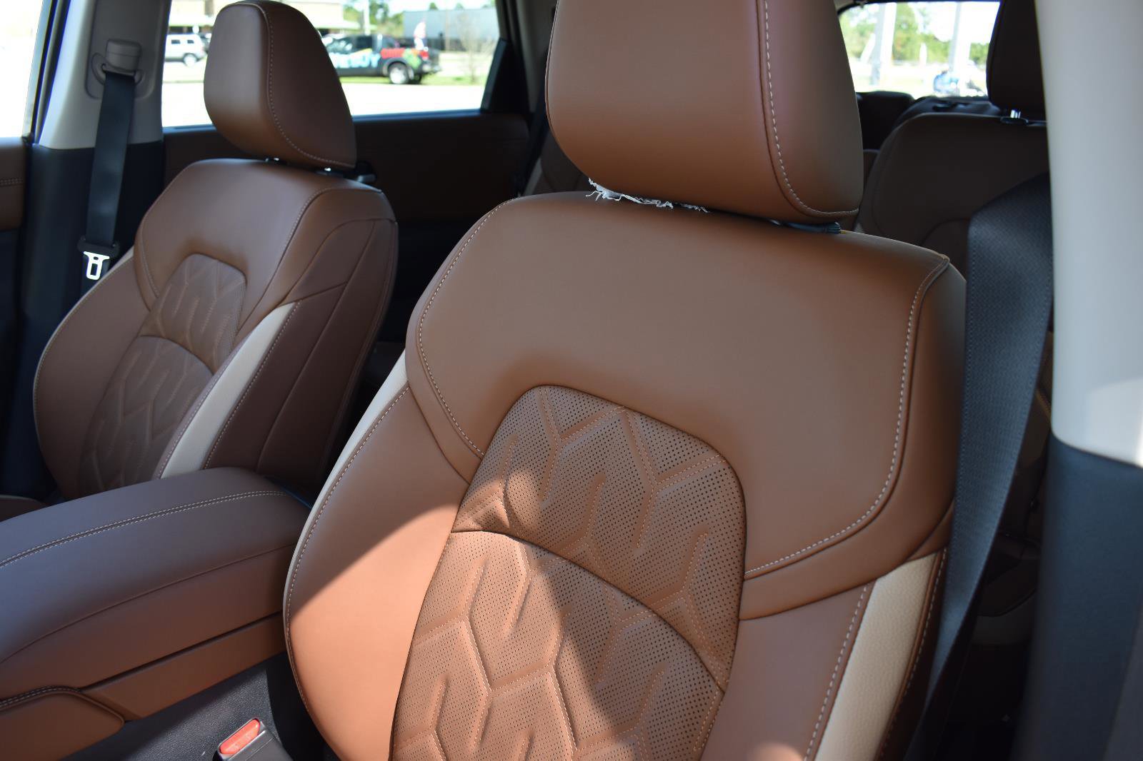 New 2026 Nissan Pathfinder Platinum image 26