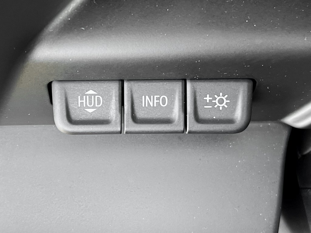 Used 2022 GMC Sierra 1500 AT4X image 10