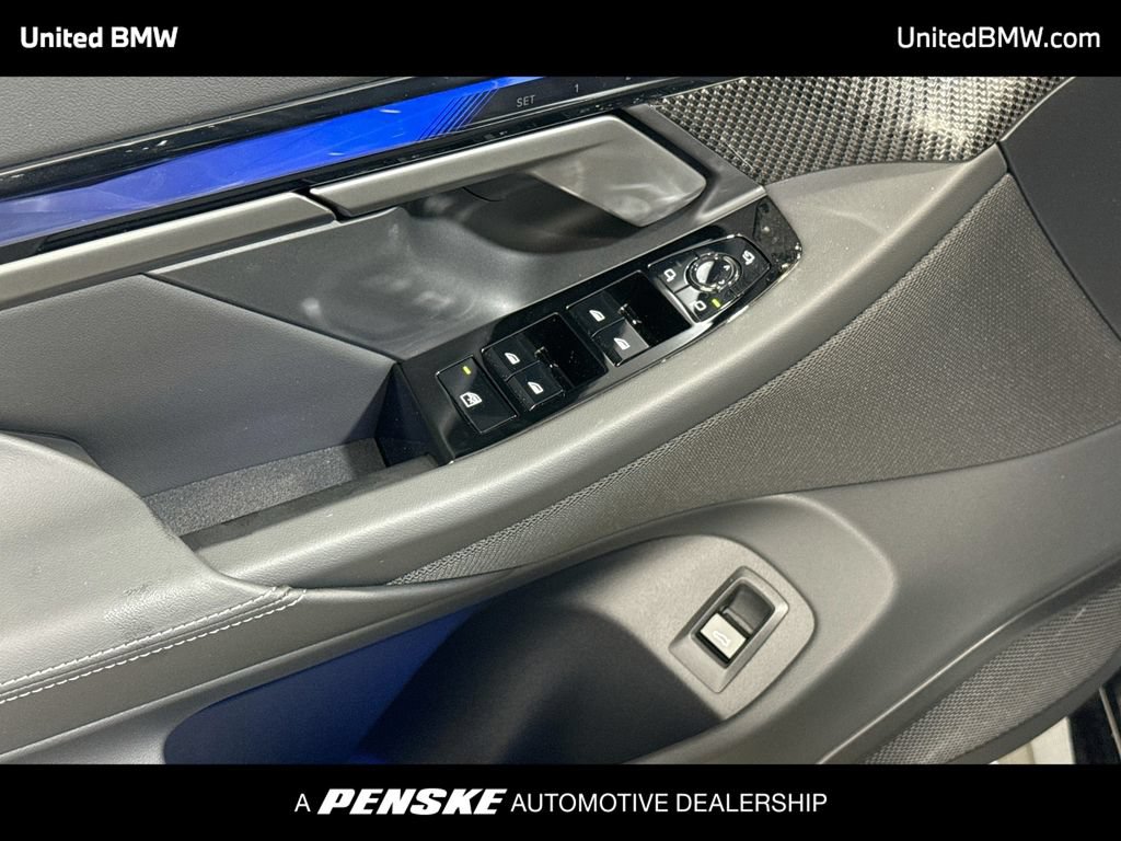 New 2027 BMW M5 Touring AWD/4WD image 3
