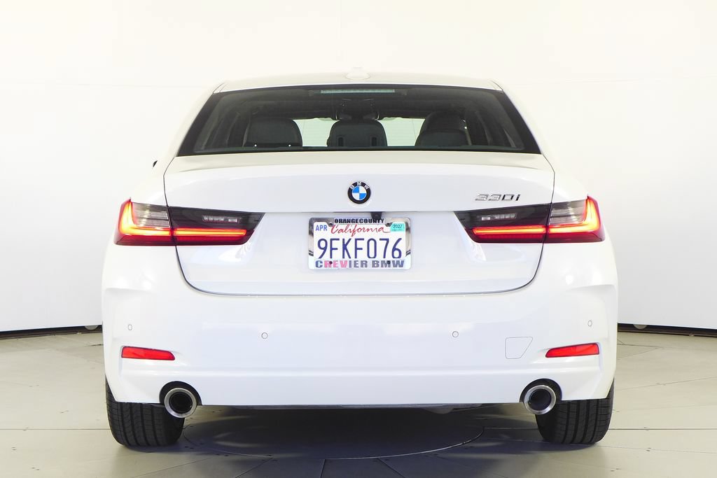 Used 2023 BMW 330i Sedan w/ Driving Assistance Package RWD image 8