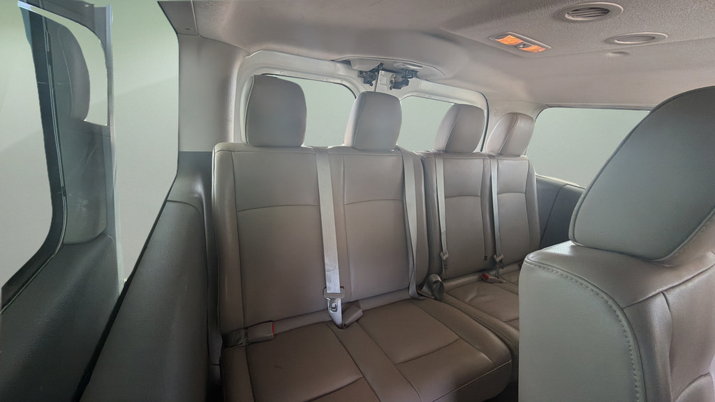 Used 2019 Nissan NV 3500 SL RWD image 13