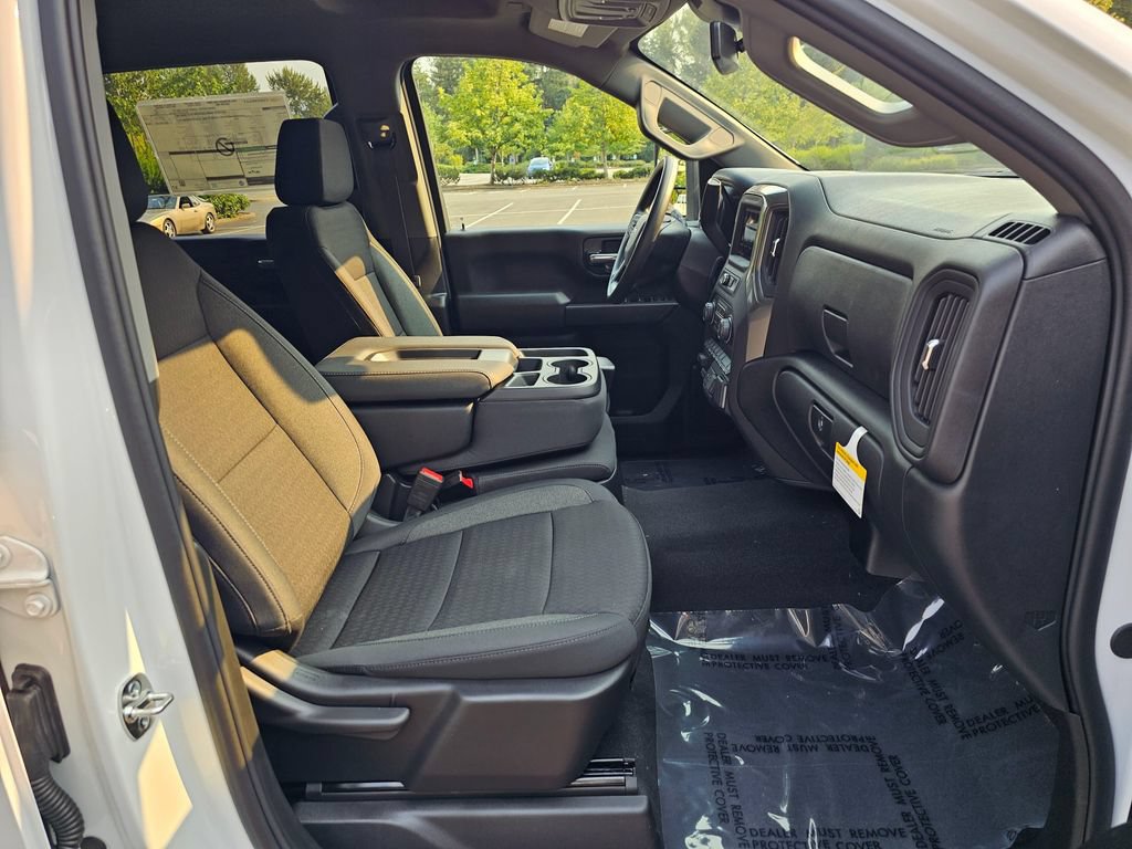 New 2026 Chevrolet Silverado 2500 Custom w/ Custom Value Package AWD/4WD image 11