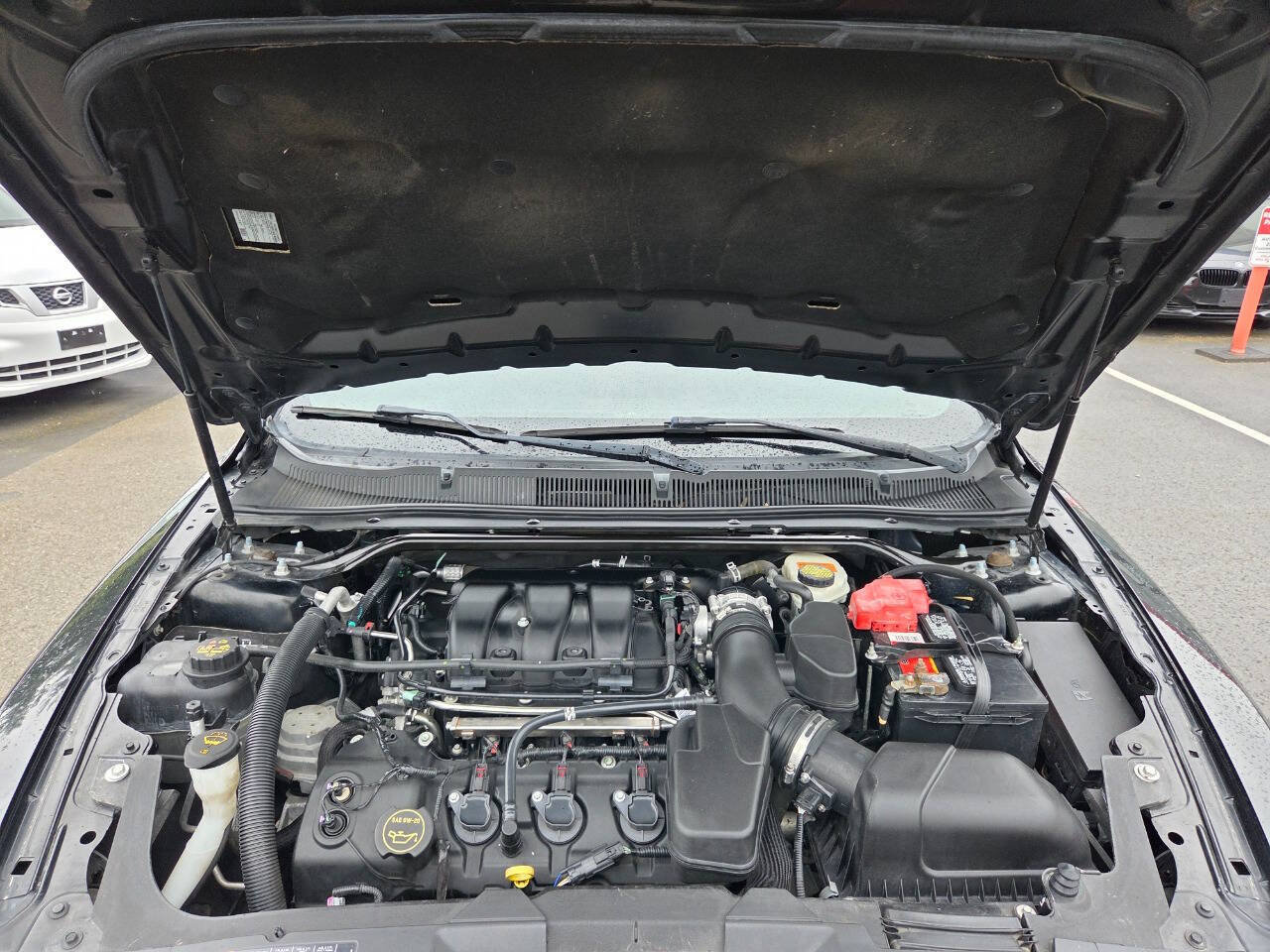Used 2014 Ford Taurus SEL w/ Equipment Group 201A FWD image 21