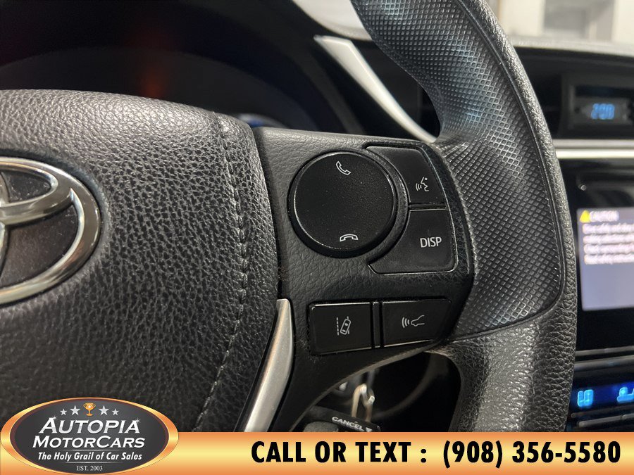 Used 2018 Toyota Corolla LE FWD image 20
