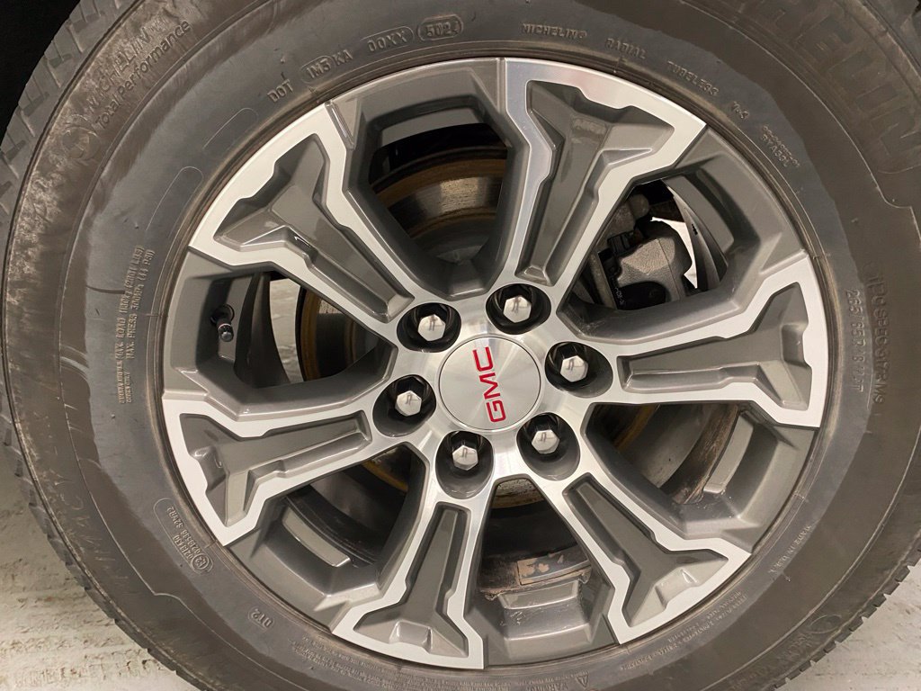 Used 2025 GMC Sierra 1500 SLT AWD/4WD image 26