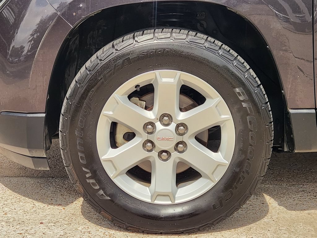 Used 2014 GMC Acadia SLE FWD image 10