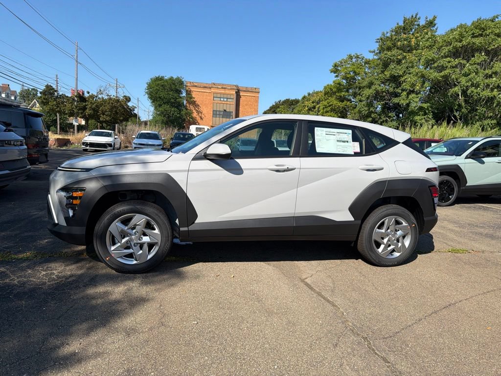 New 2027 Hyundai Kona SE AWD/4WD image 4