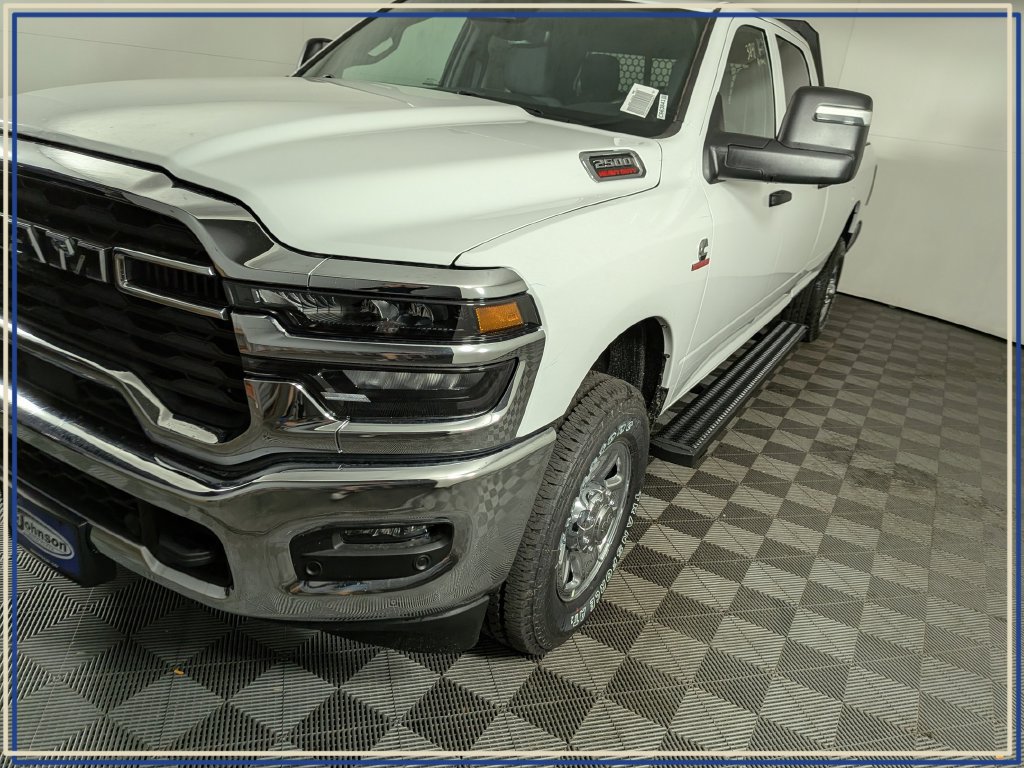 New 2026 RAM 2500 Tradesman AWD/4WD image 9