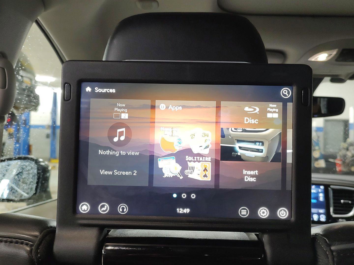 Used 2019 Chrysler Pacifica Limited image 21