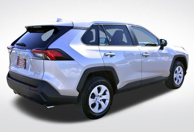 Certified 2024 Toyota RAV4 LE image 4