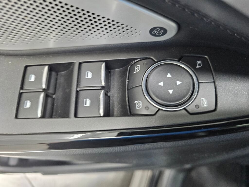 Used 2021 Ford Explorer Platinum w/ Equipment Group 601A image 37