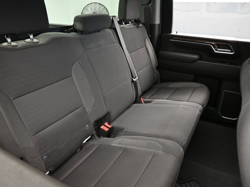 Used 2024 Chevrolet Silverado 2500 LT image 46