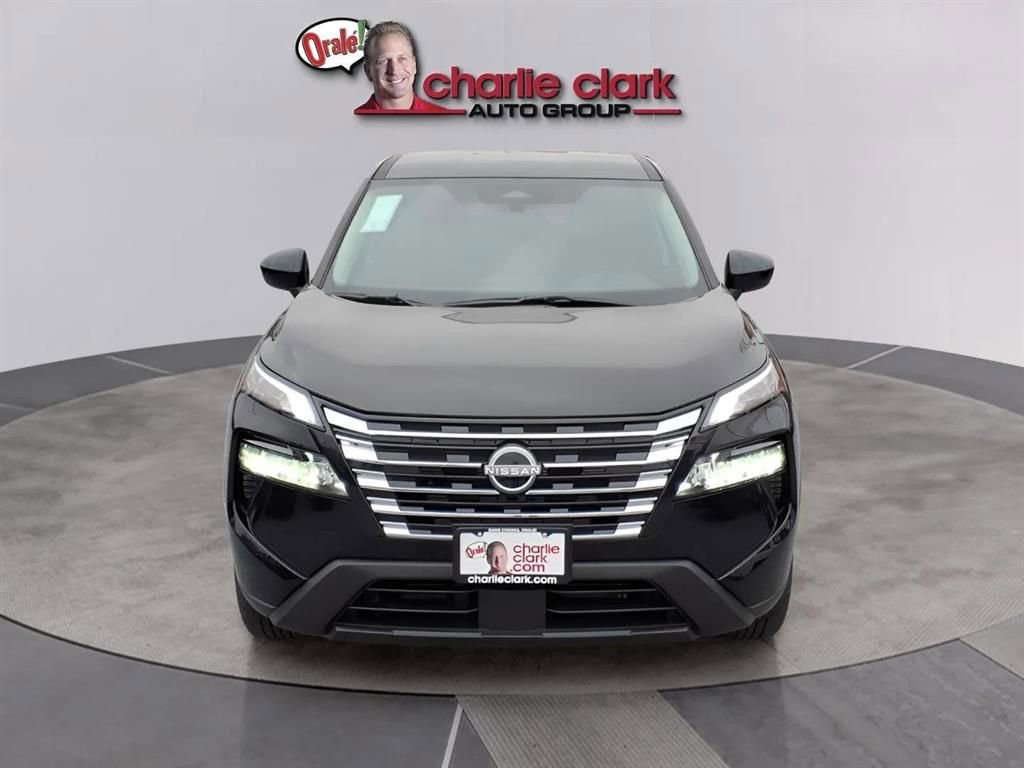 New 2026 Nissan Rogue SV image 8