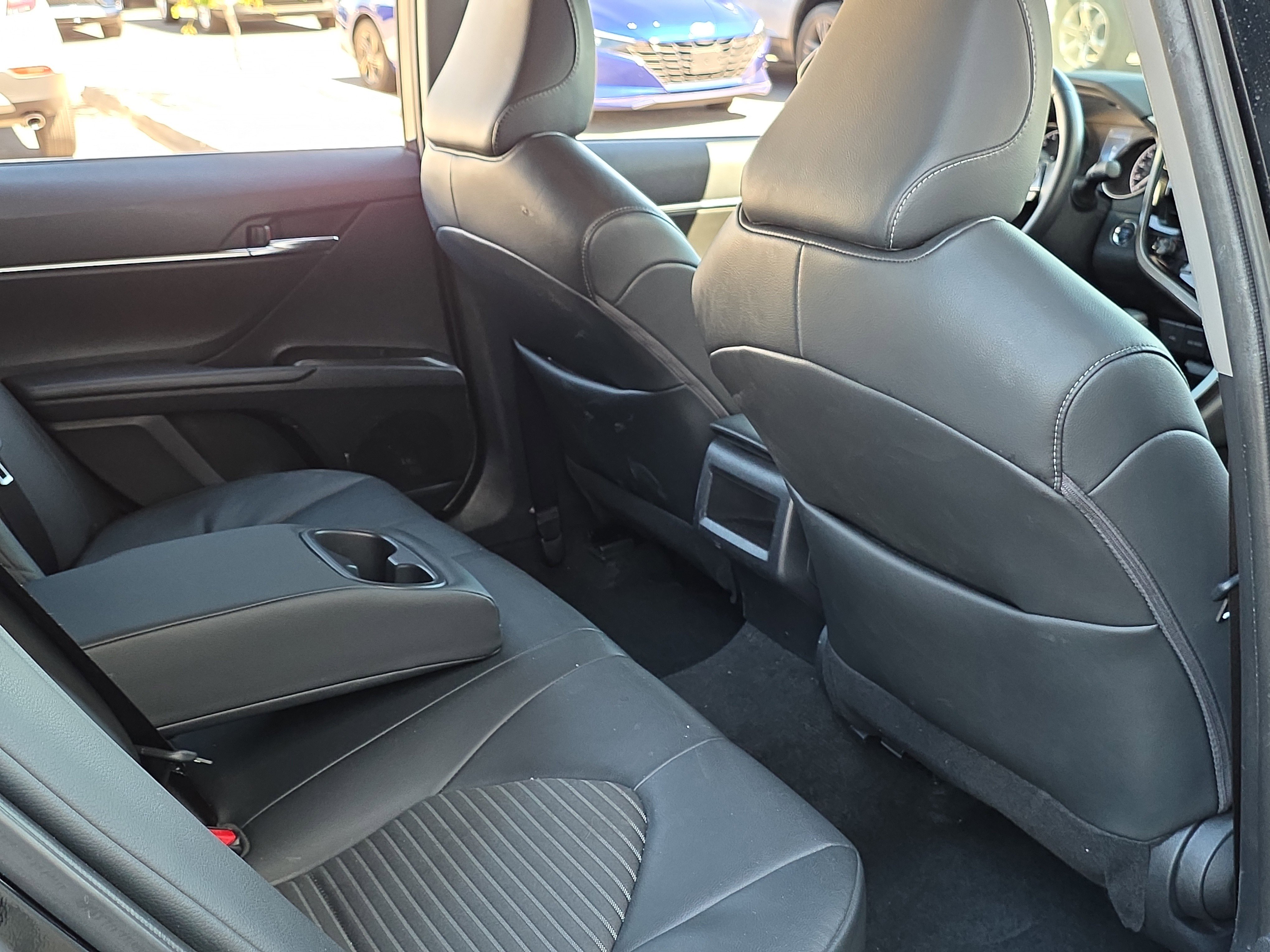 Used 2024 Toyota Camry SE w/ Convenience Package image 25