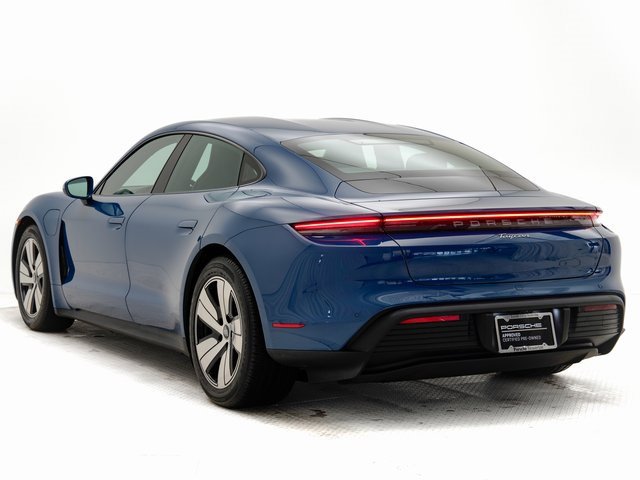 Used 2023 Porsche Taycan image 3