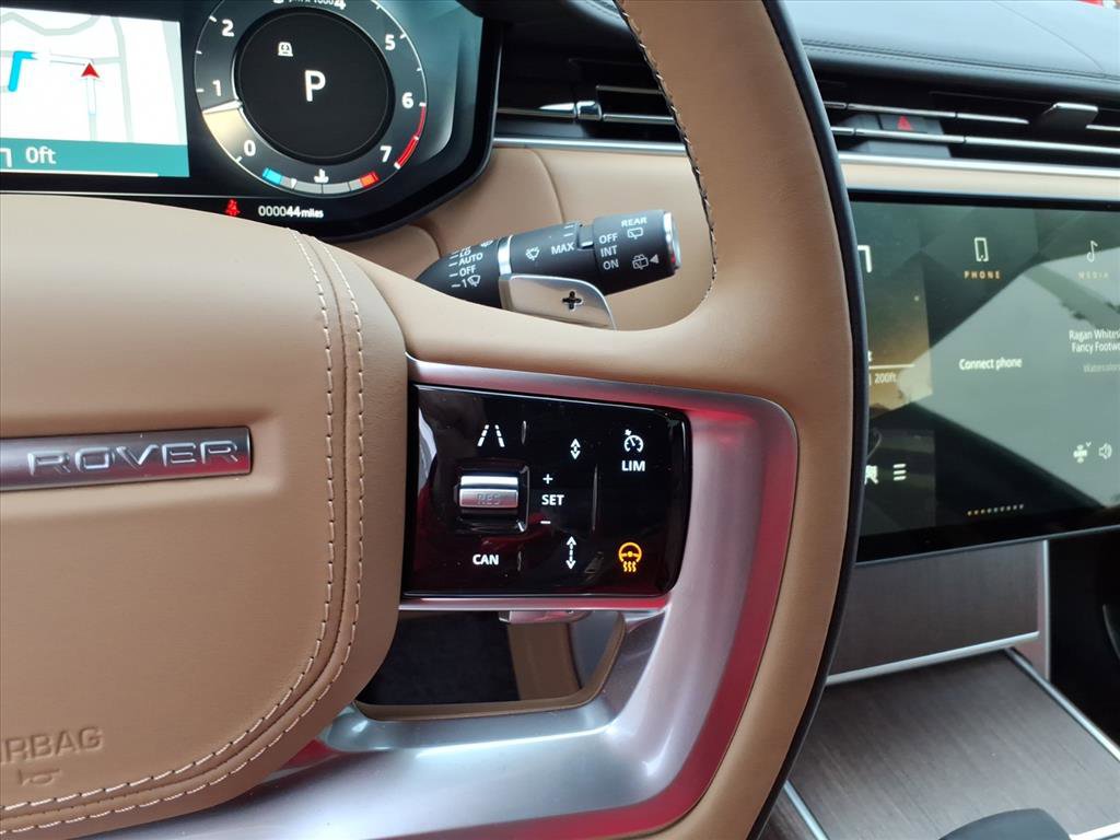 New 2025 Land Rover Range Rover Long Wheelbase SE image 16