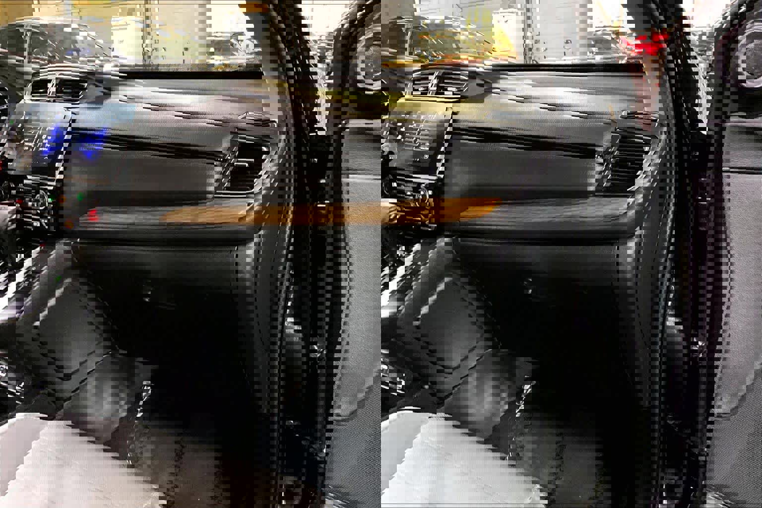 Used 2020 Honda CR-V EX image 18