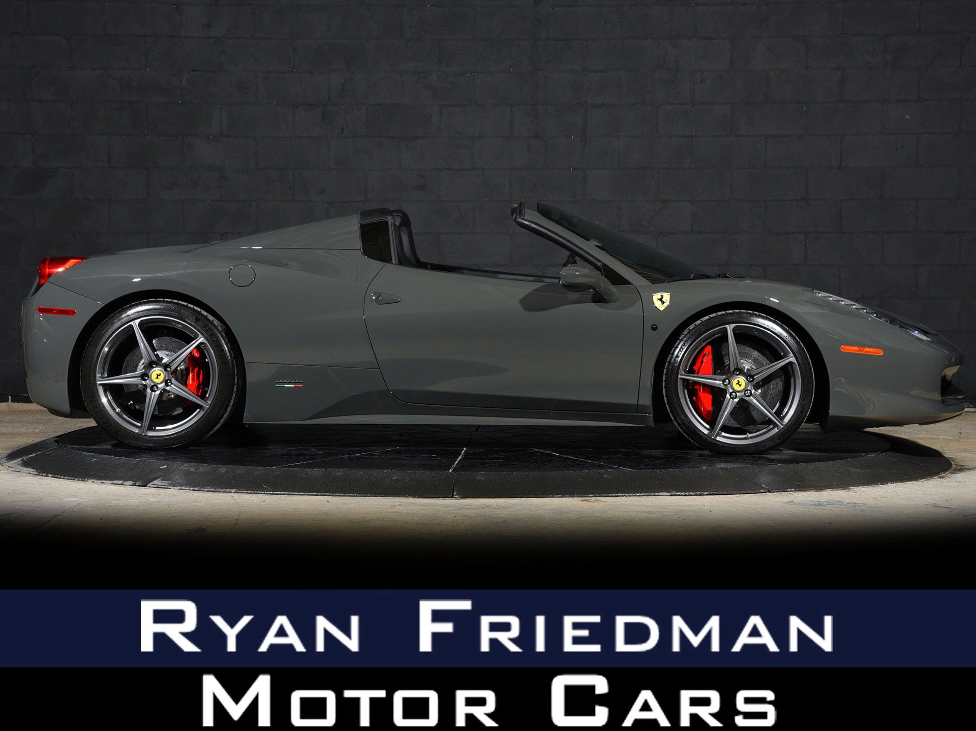 Used 2014 Ferrari 458 Spider RWD image 1