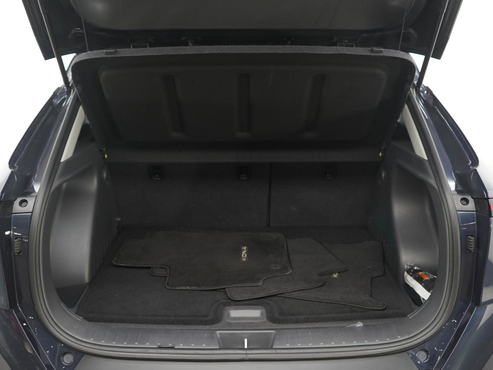 Used 2026 Hyundai Kona SEL Premium AWD/4WD image 17