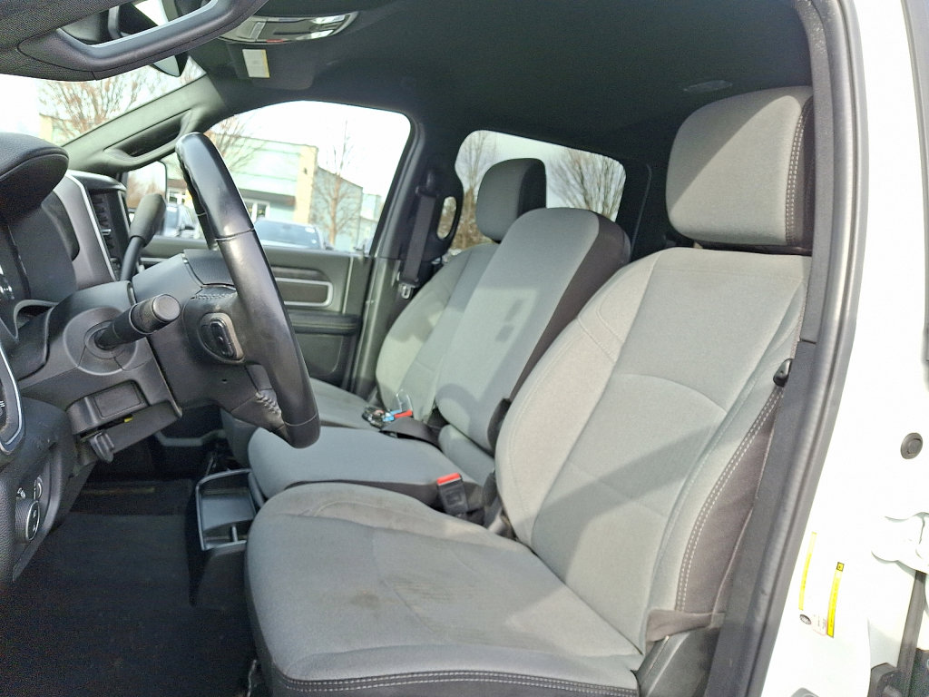 Used 2024 RAM 2500 Big Horn image 24