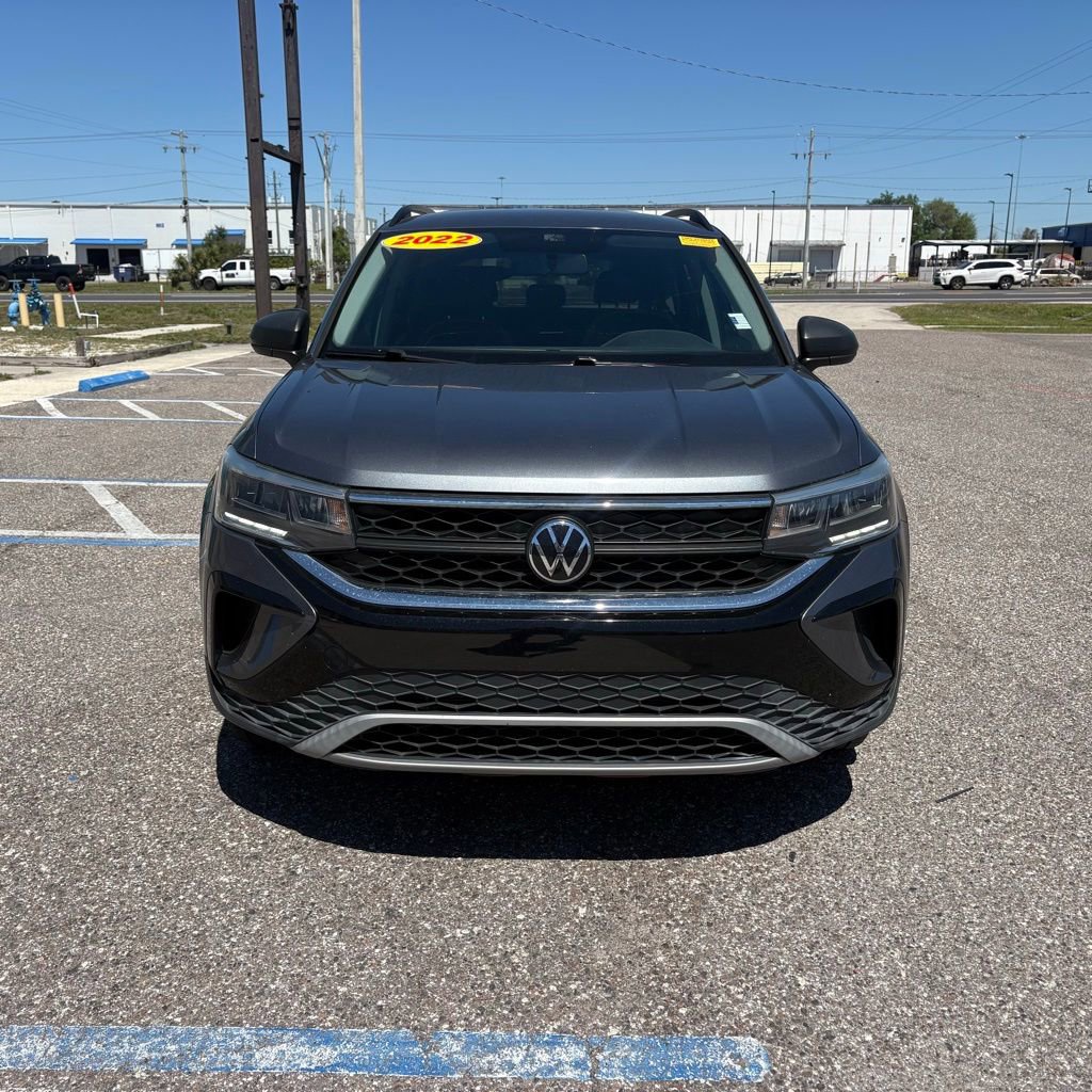 Used 2022 Volkswagen Taos S image 8