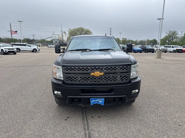 Used 2014 Chevrolet Silverado 2500 LT w/ Z71 Appearance Package AWD/4WD image 2