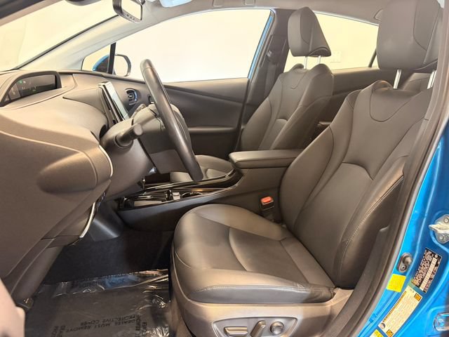 Used 2020 Toyota Prius Limited FWD image 12