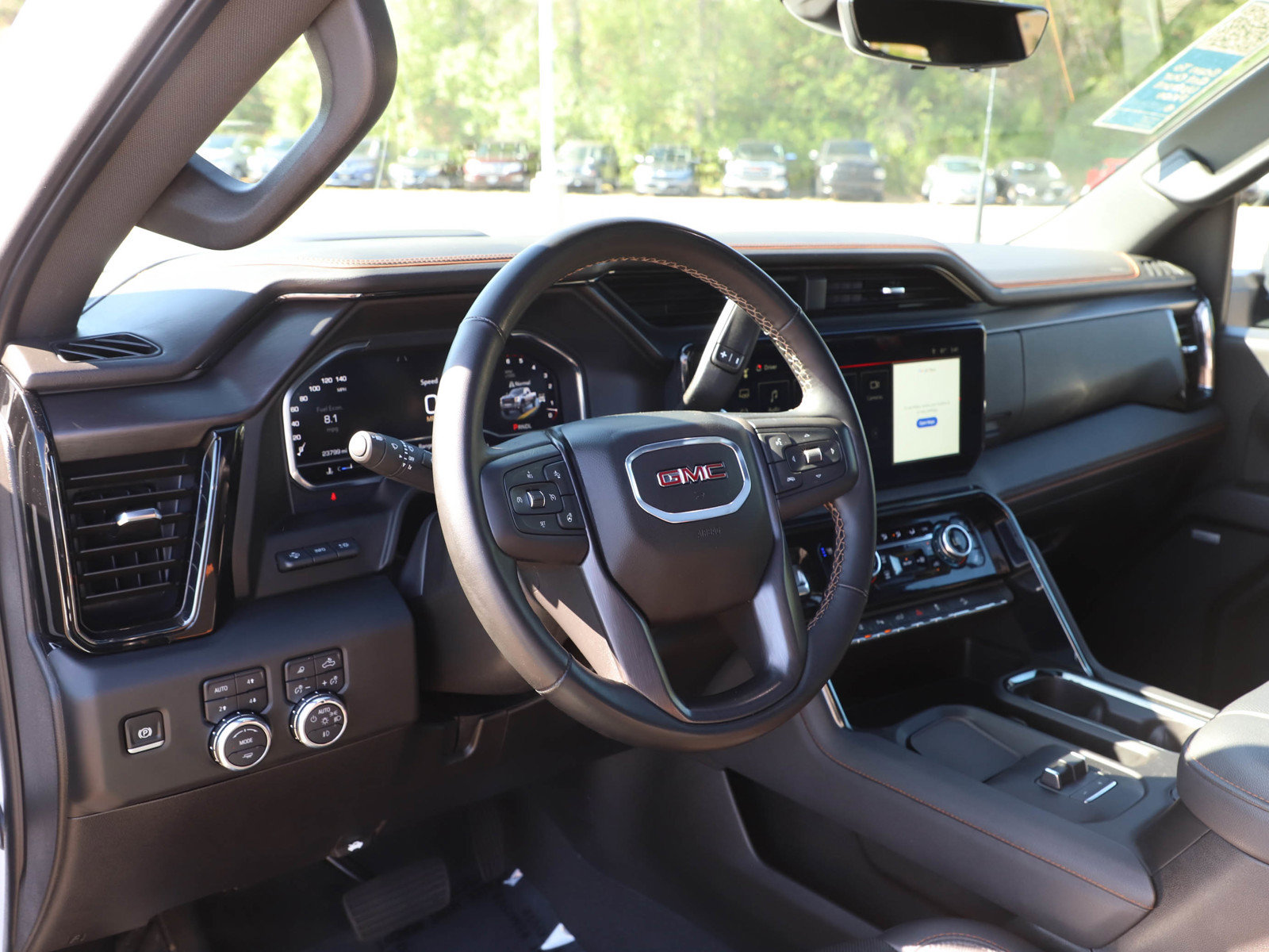 Used 2025 GMC Sierra 2500 AT4 w/ AT4 Premium Plus Package AWD/4WD image 19