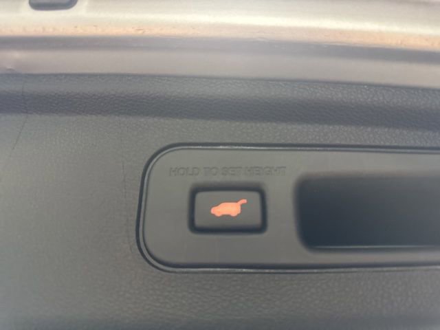 Used 2023 Honda Odyssey Touring image 23