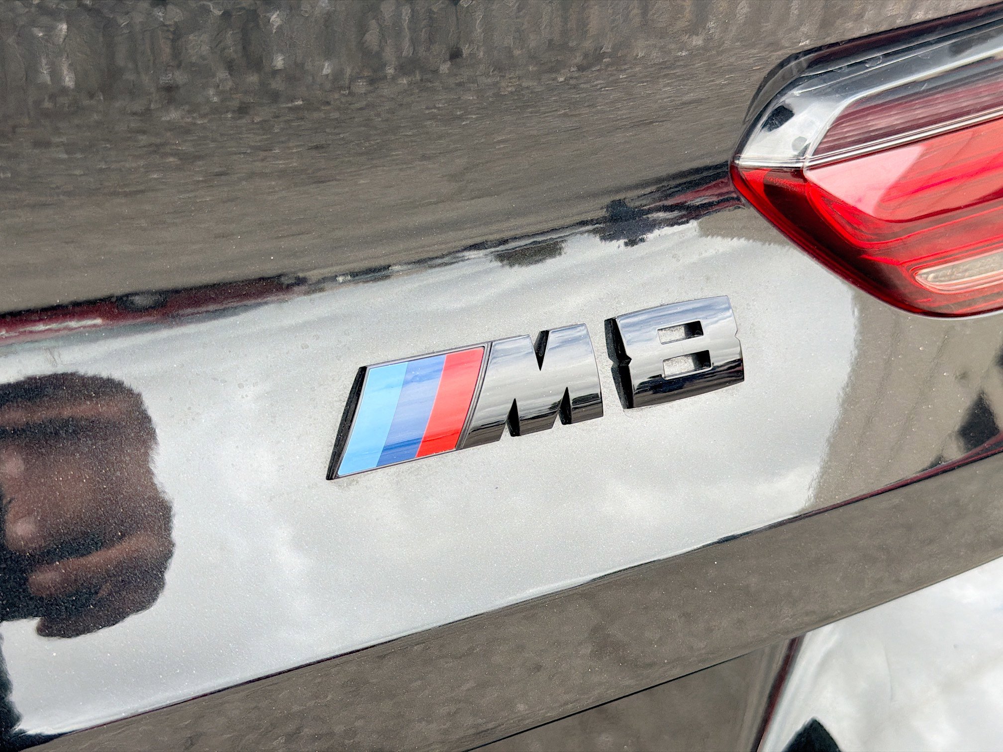 Used 2020 BMW M8 Convertible w/ Driving Assistance Package image 11