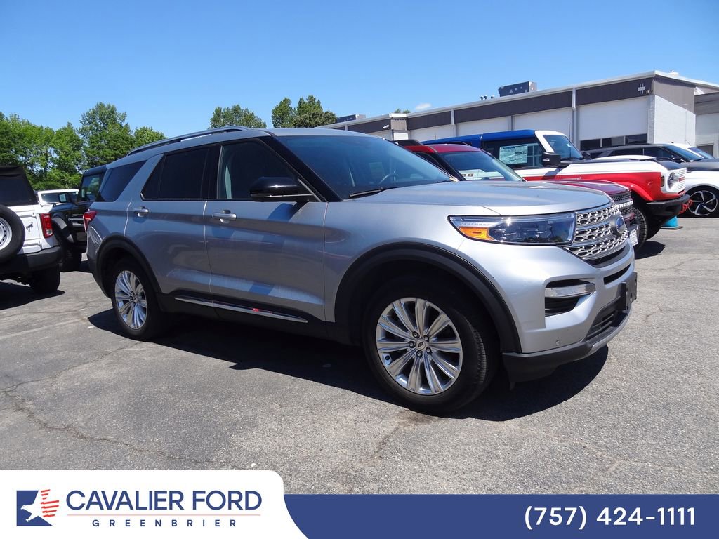 Used 2023 Ford Explorer Limited w/ Equipment Group 301A AWD/4WD image 2