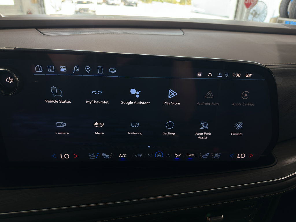 New 2025 Chevrolet Suburban Premier image 16