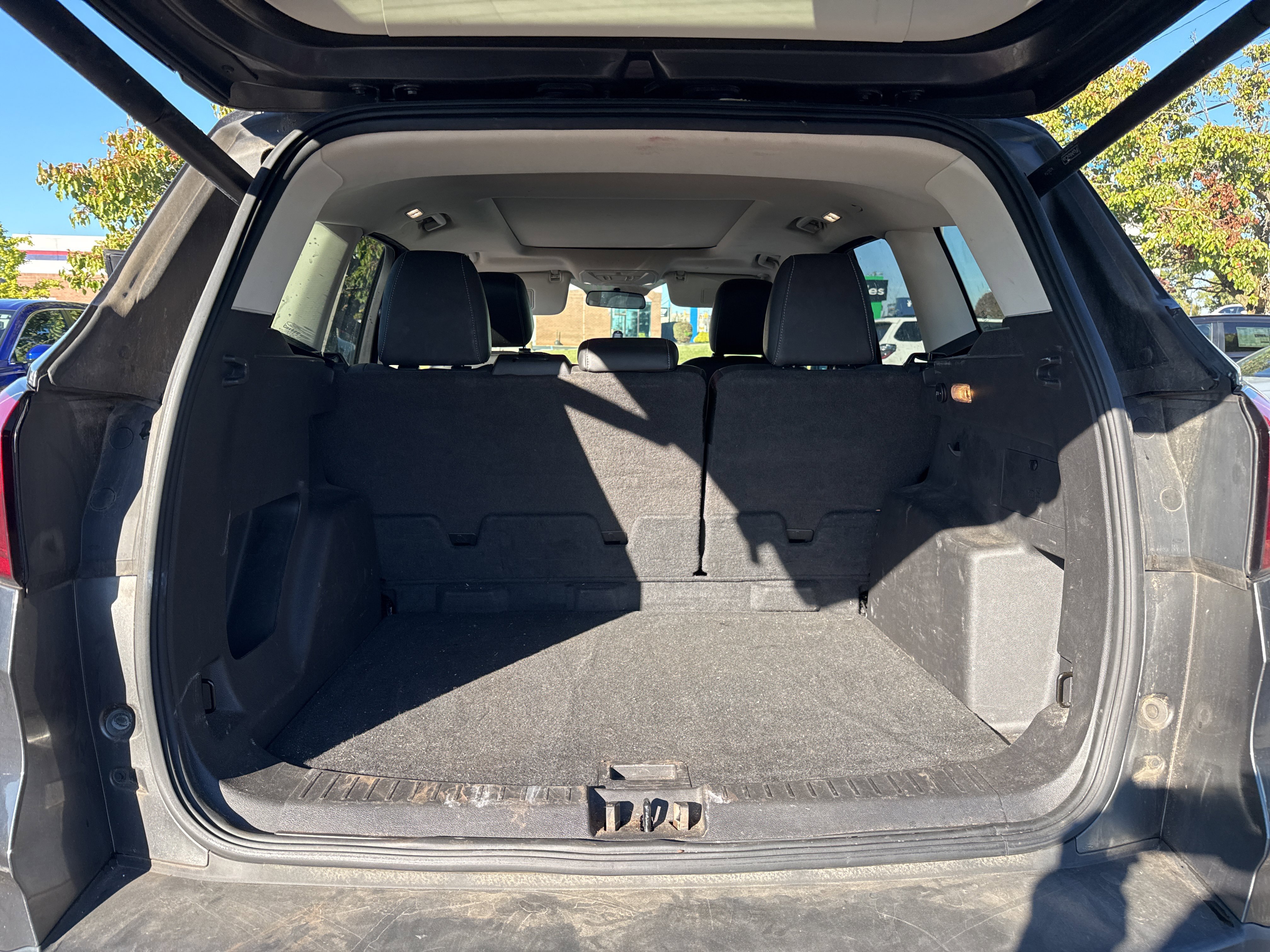 Used 2019 Ford Escape SEL FWD image 11